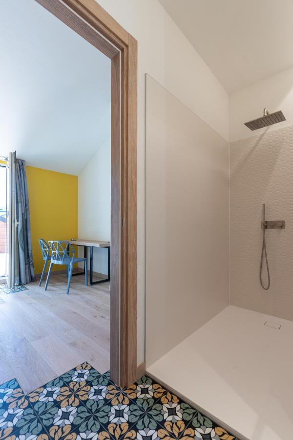Lillil - Popping Holiday Riva del Garda Ngoại thất bức ảnh